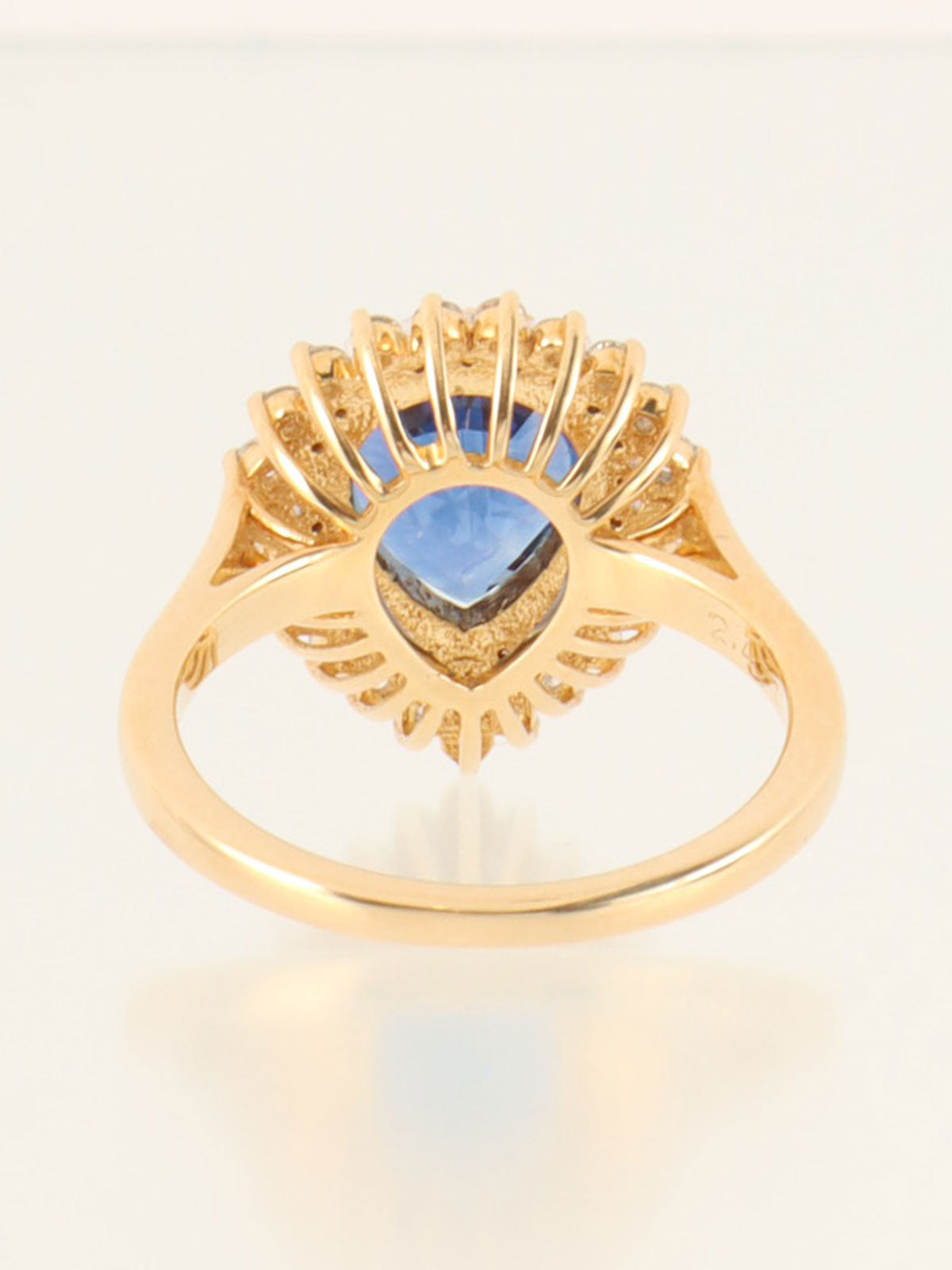 18K Diamond and Sapphire Drop Motif Ring in Gold/Blue