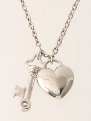 プラチナダイヤモンドハートロックキーネックレス シルバー