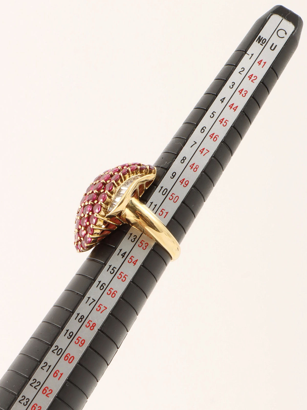 18Kダイヤモンドルビーデザインリング ゴールド/レッド