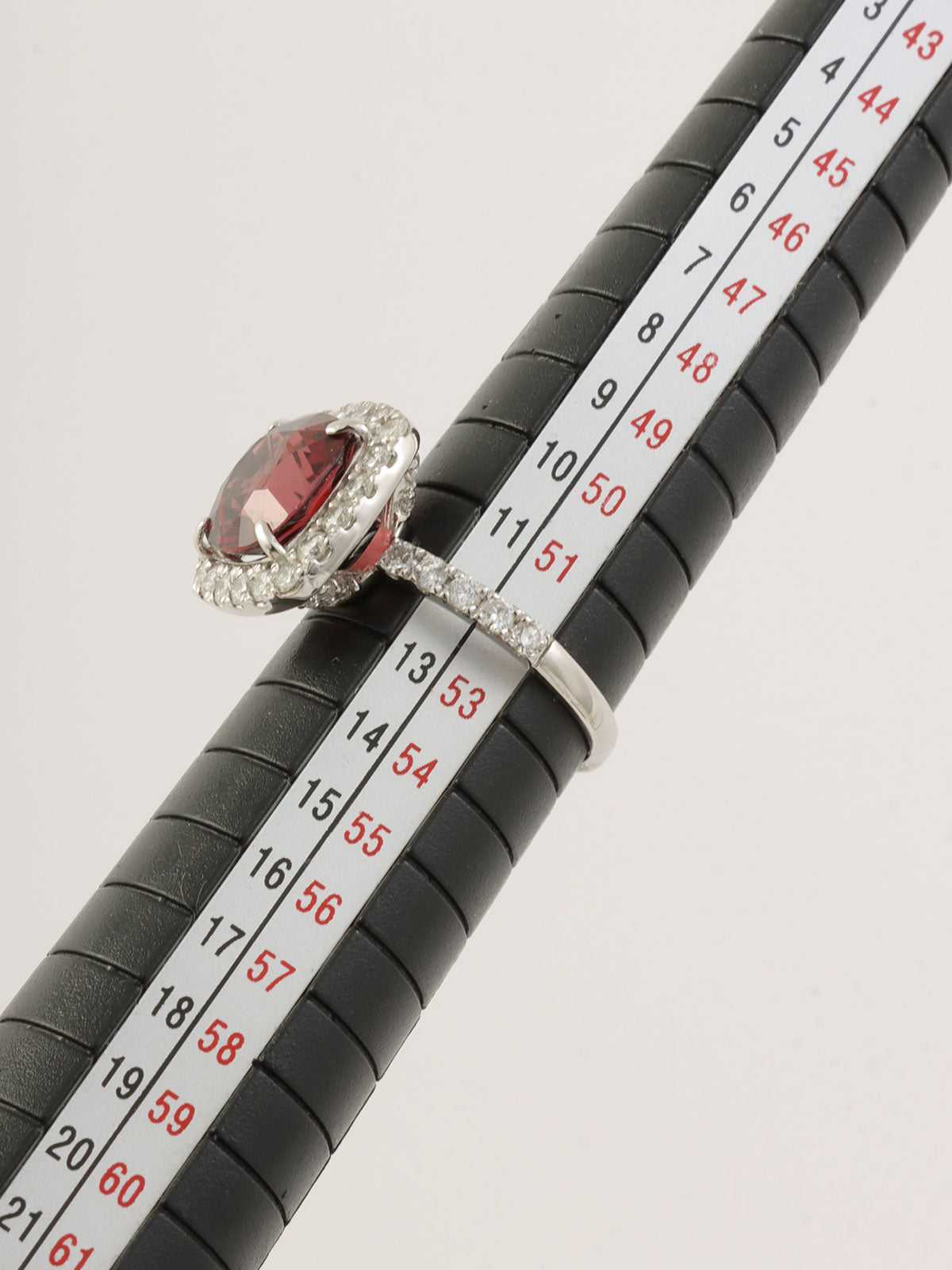 プラチナスピネルダイヤモンドリング レッド/シルバー