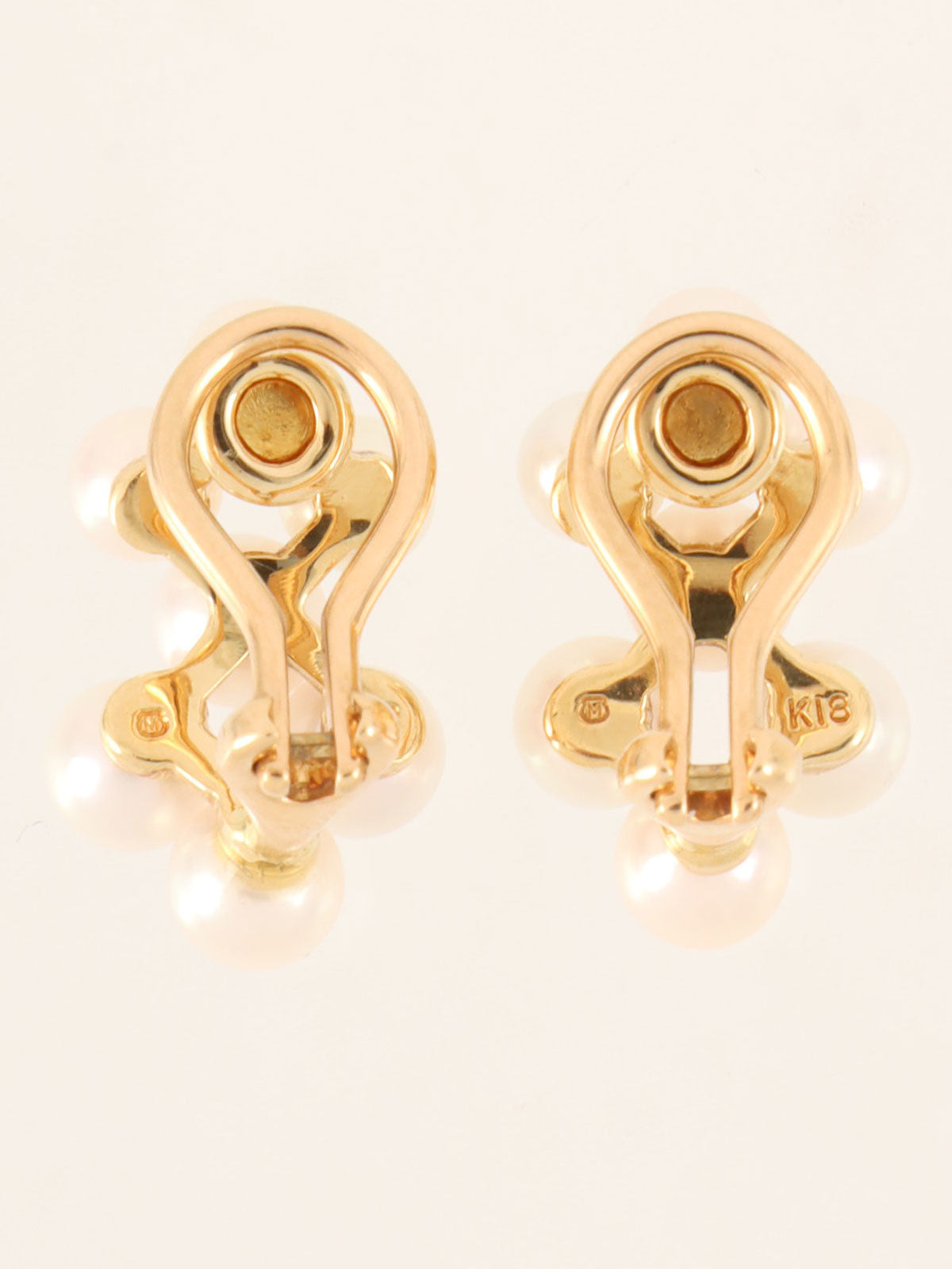 18K金/白珍珠设计耳环