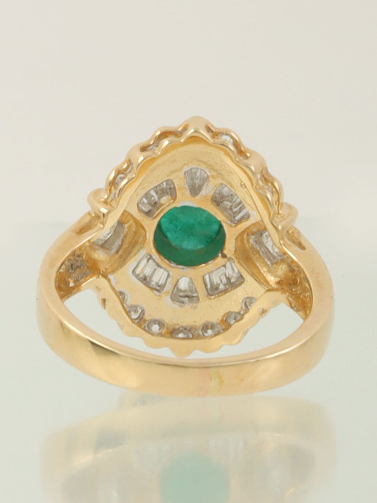 18Kエメラルドダイヤモンドデザインリング ゴールド/グリーン