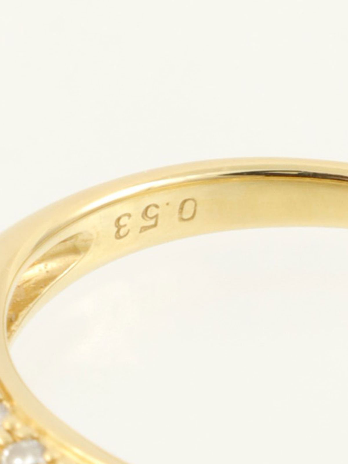 18K Gold Diamond Ring