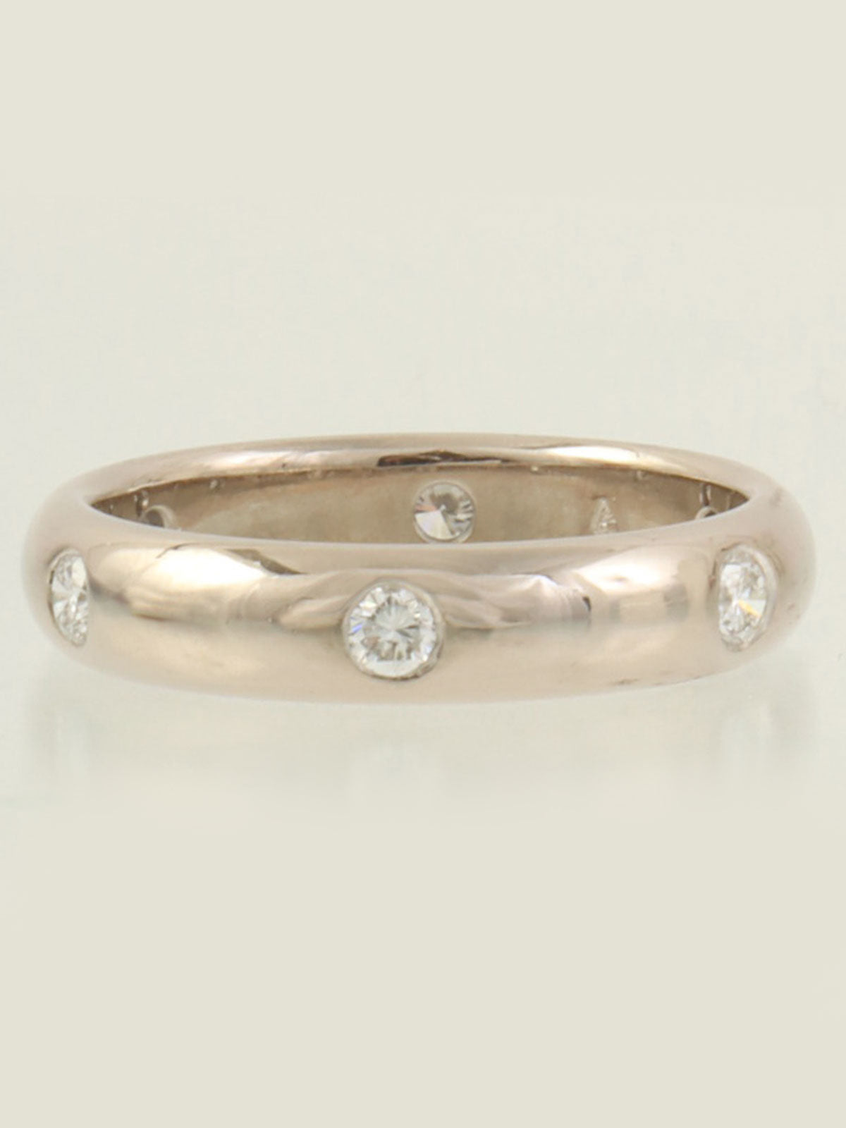 18K Diamond Stellar Ring in Silver