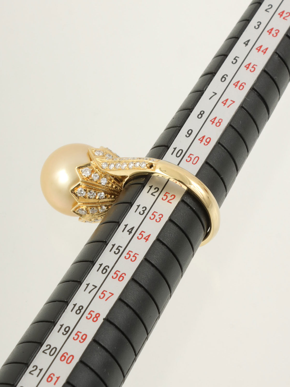 18K Gold Diamond Pearl Ring