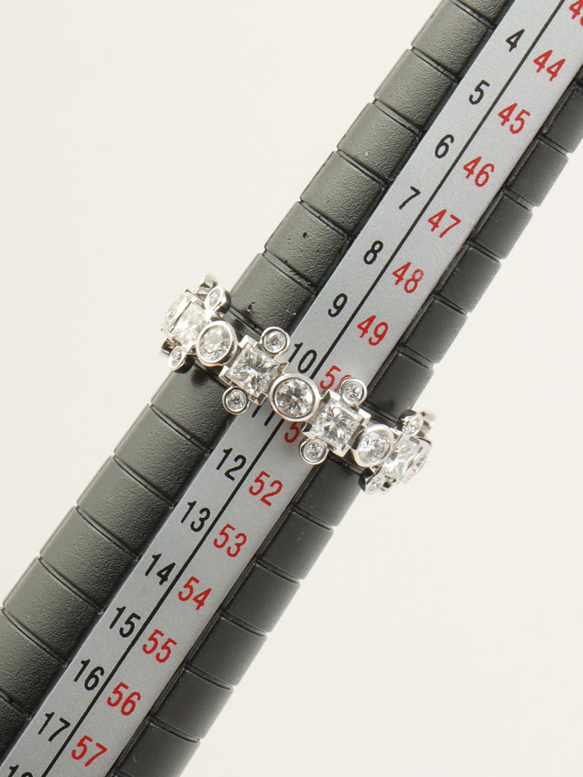 18K Diamond Wedding Band in Silver