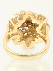 18K Gold Diamond Design Ring