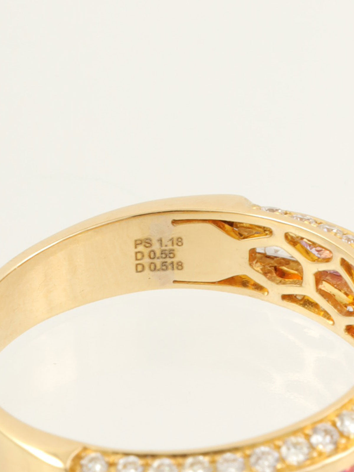 18Kピンクサファイヤダイヤモンドリング ゴールド/ピンク