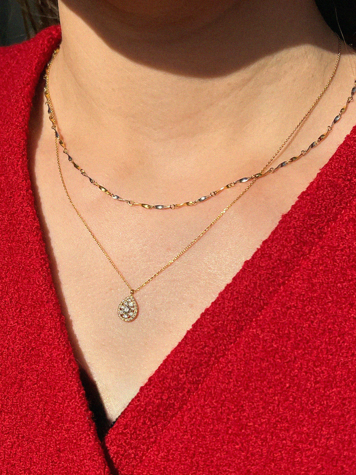 18K Gold Diamond Teardrop Necklace