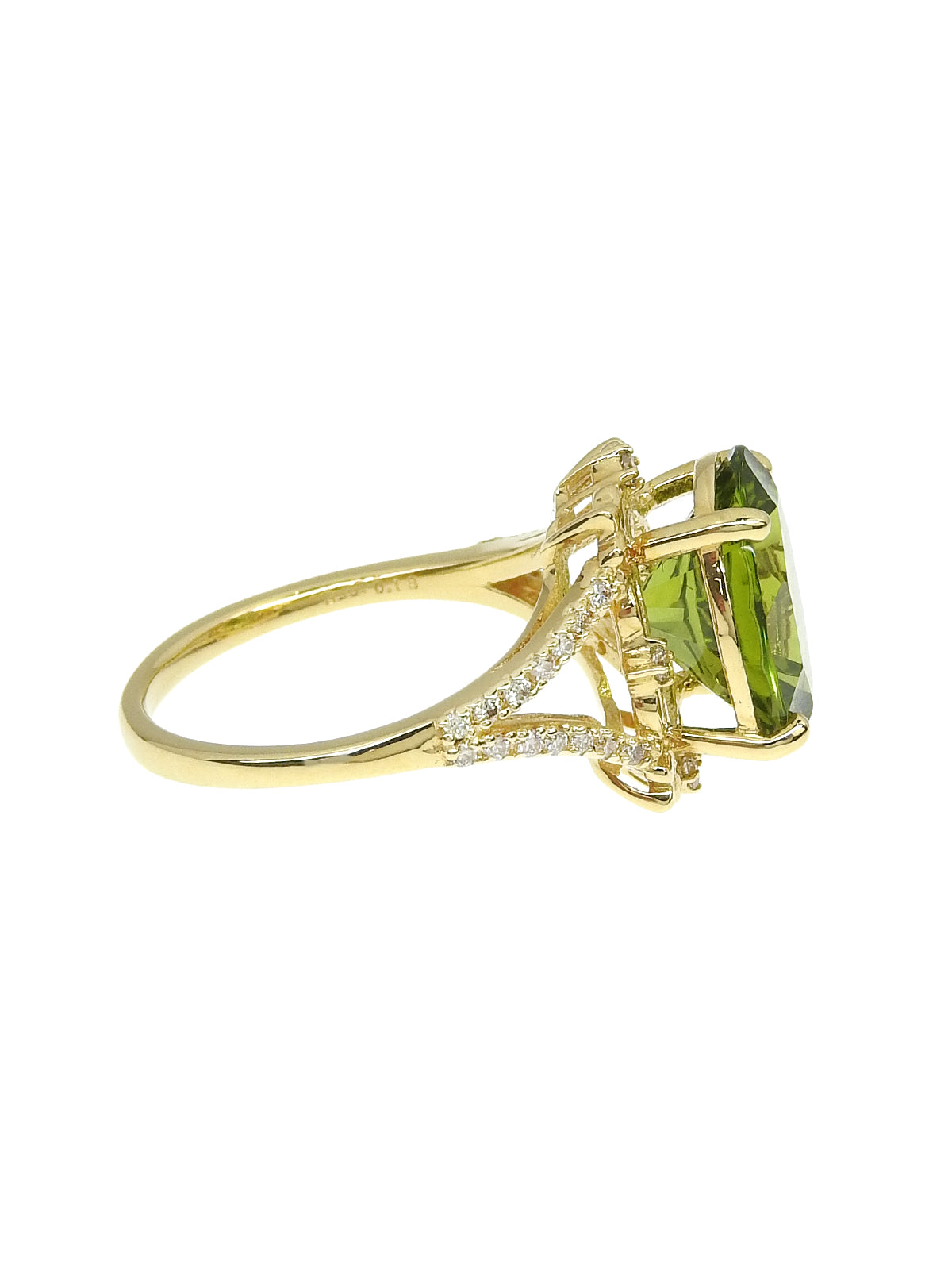 18K Yellow Gold Peridot Diamond Ring in Green/Gold