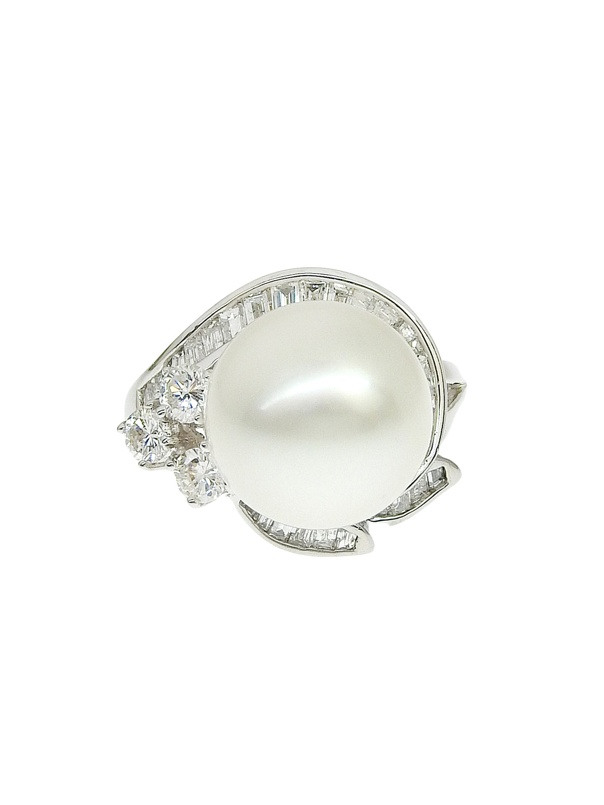 Platinum Diamond Pearl Ring in Silver
