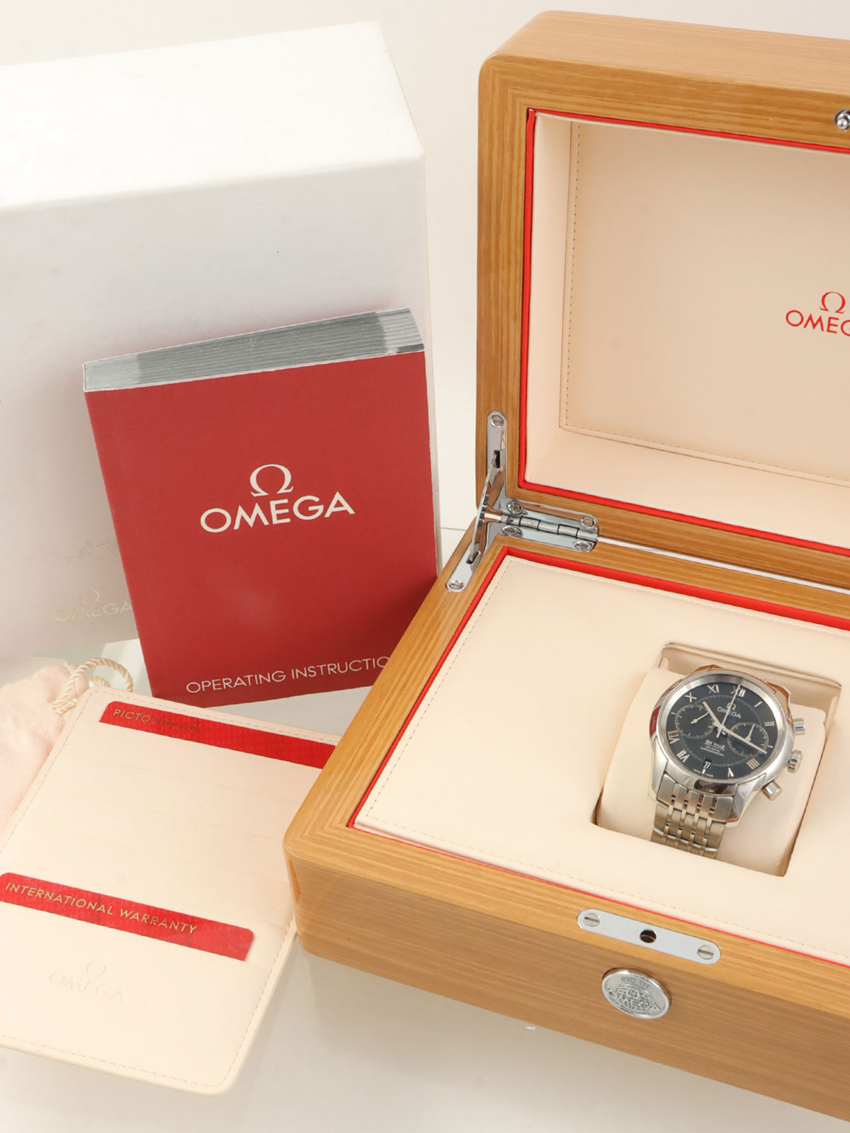 Devil Hour Vision Co-Axial Chronometer Silver/Black