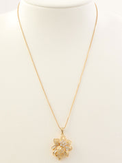 18K Gold Diamond Flower Motif Necklace