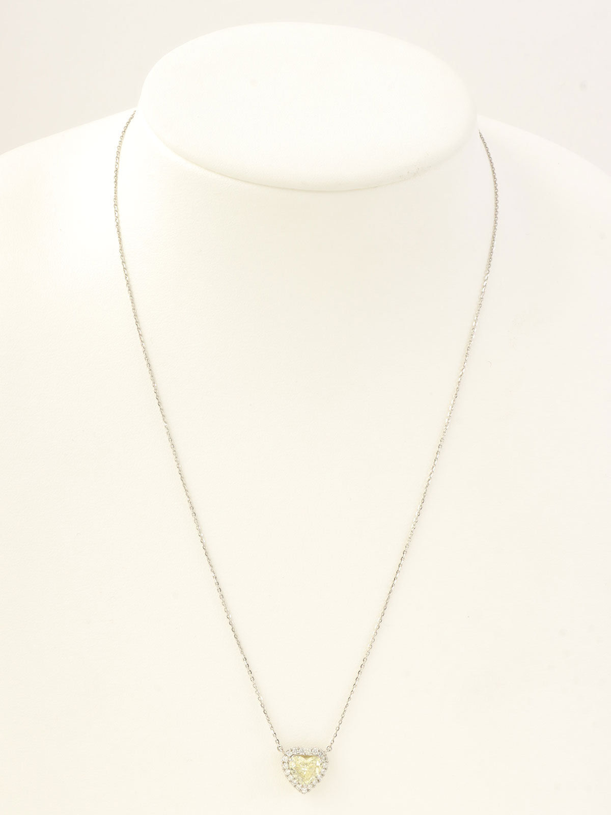 Platinum Diamond Heart Necklace in Silver/Yellow