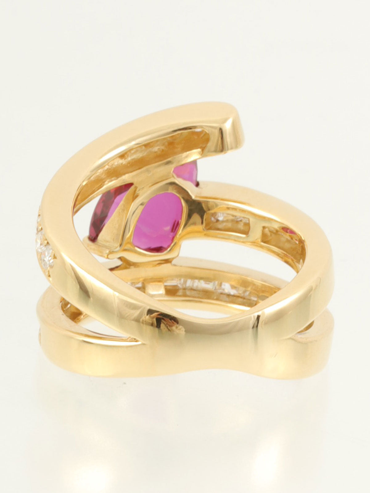 18K Gold/Cherry Red Ruby and Diamond Ring