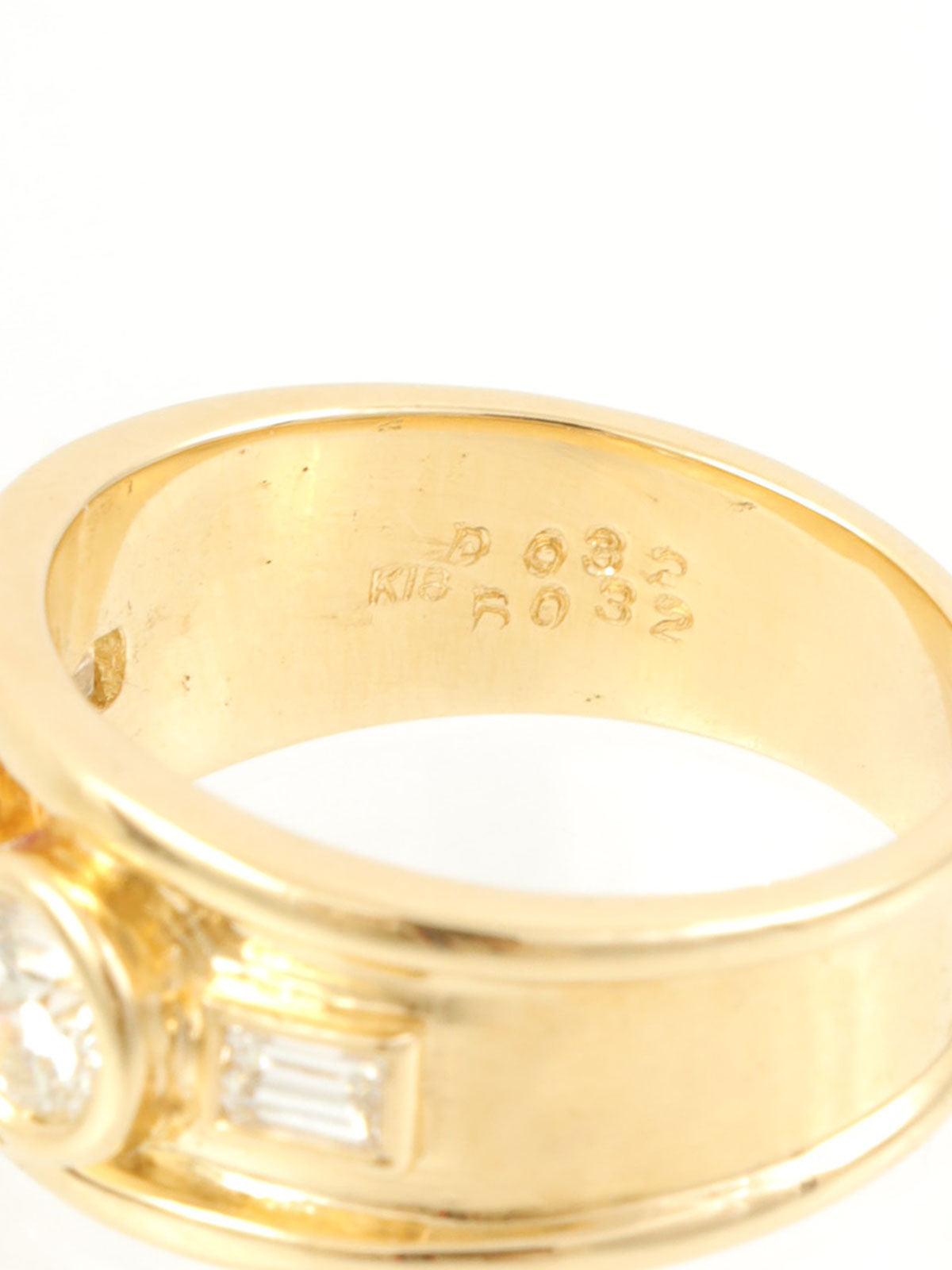 18K Gold/Red Ruby and Diamond Design Ring