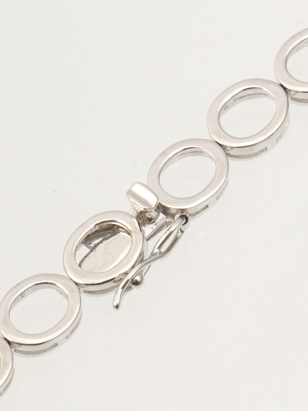 18Kガーネットダイヤモンドデザインネックレス シルバー/パープルレッド