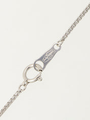 プラチナエメラルドペアシェイプネックレス シルバー/グリーン