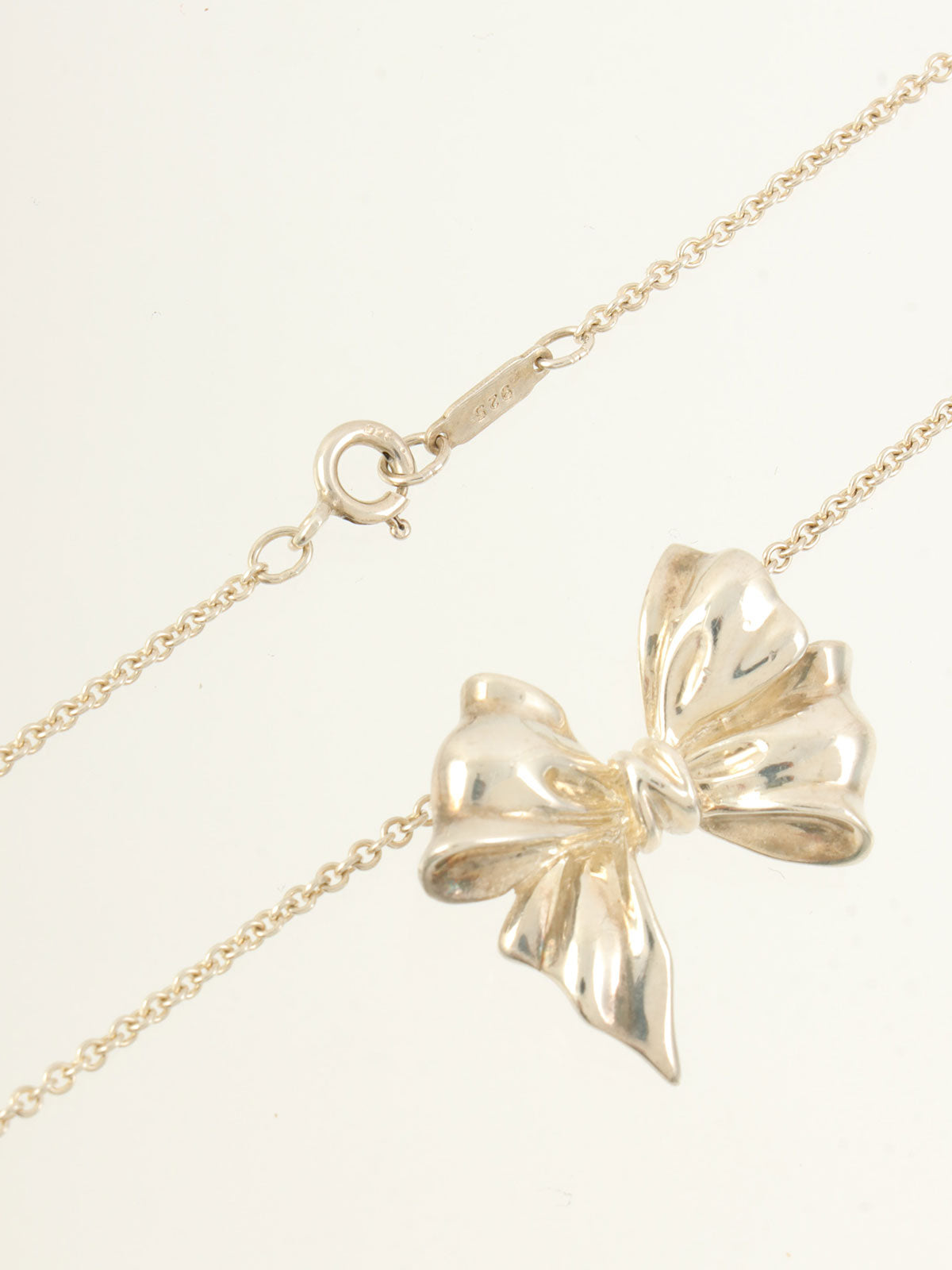 925リボンモチーフネックレス シルバー