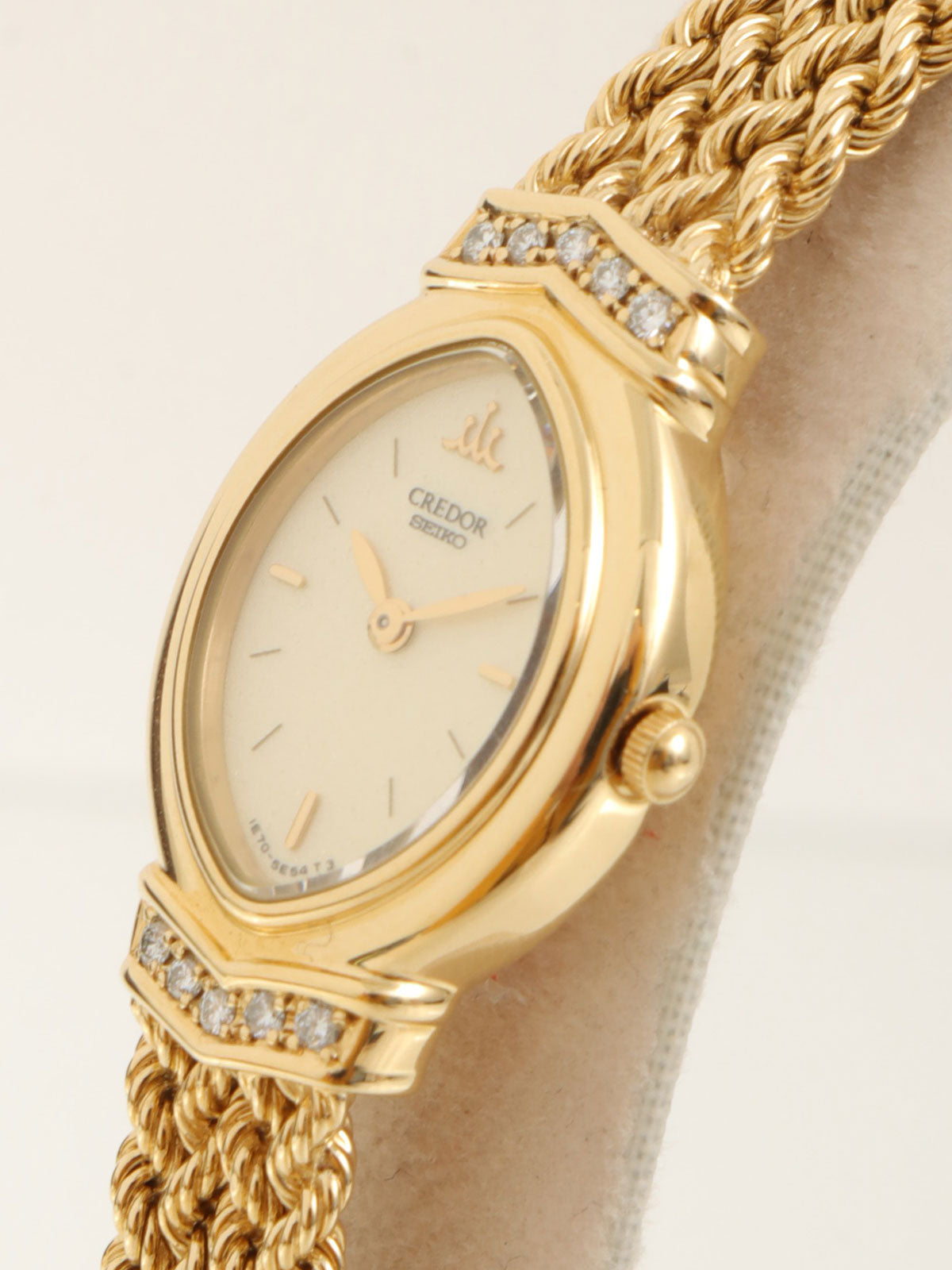 18K钻石椭圆形Credor金