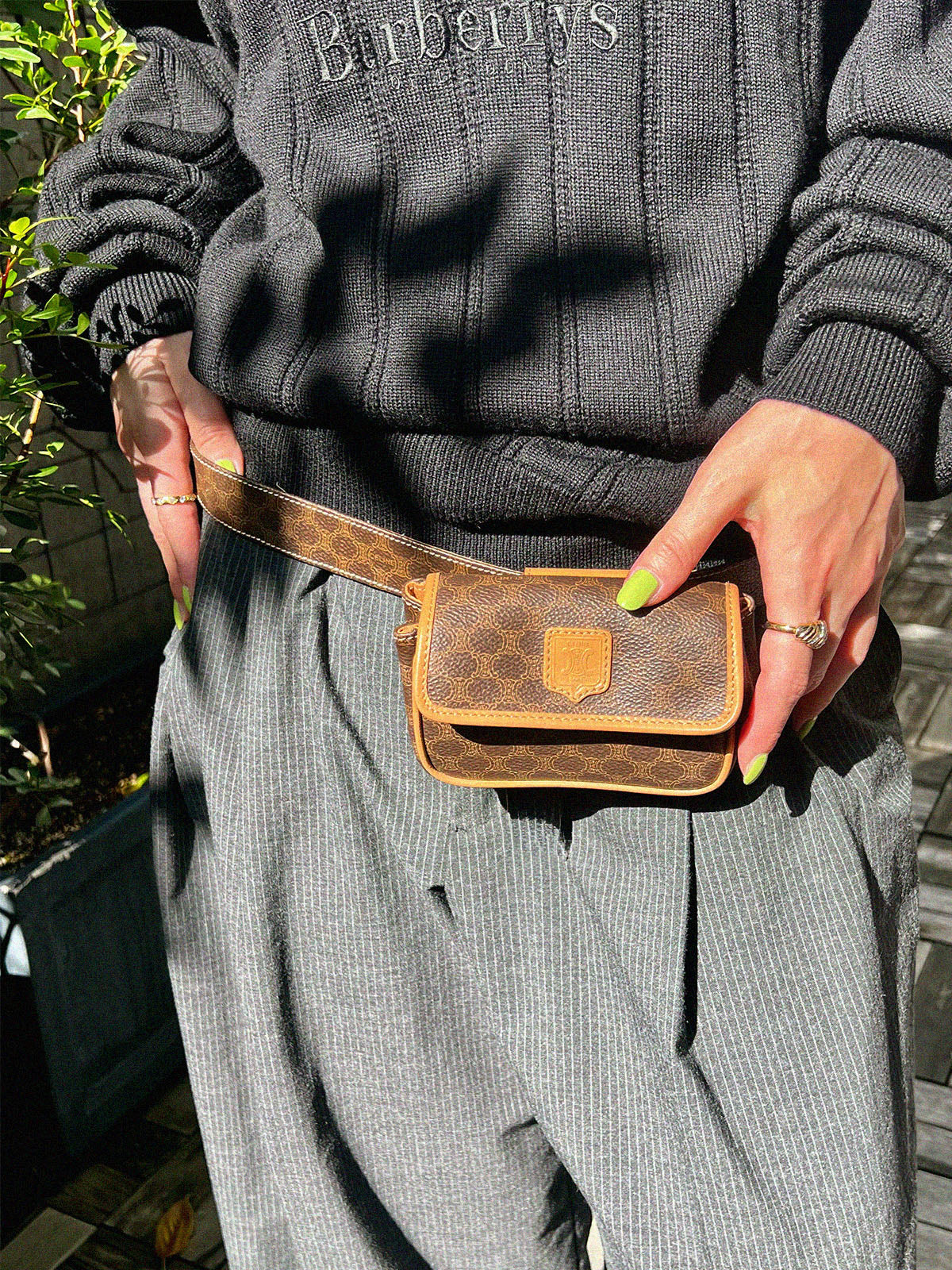 凯旋门印花迷你腰包 棕色