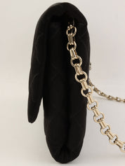 2014年頃製　シルクサテンCCマークステッチバタフライチェーンバッグ　ブラック