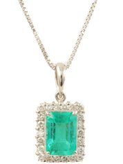 プラチナエメラルドダイヤモンドスクエアネックレス シルバー/グリーン