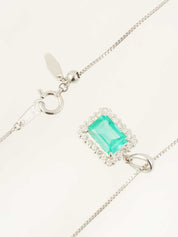 プラチナエメラルドダイヤモンドスクエアネックレス シルバー/グリーン