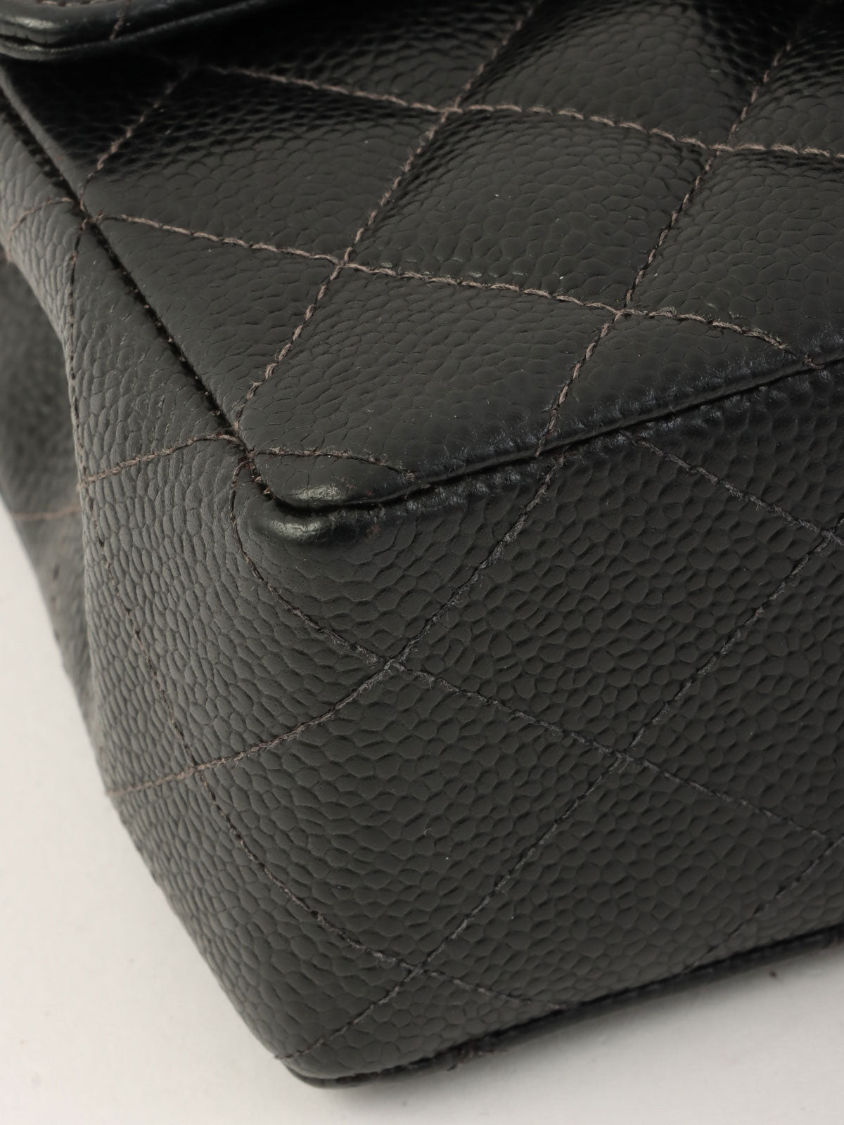 2004年頃製 キャビアスキンクラシックフラップチェーンバッグミニ ブラック