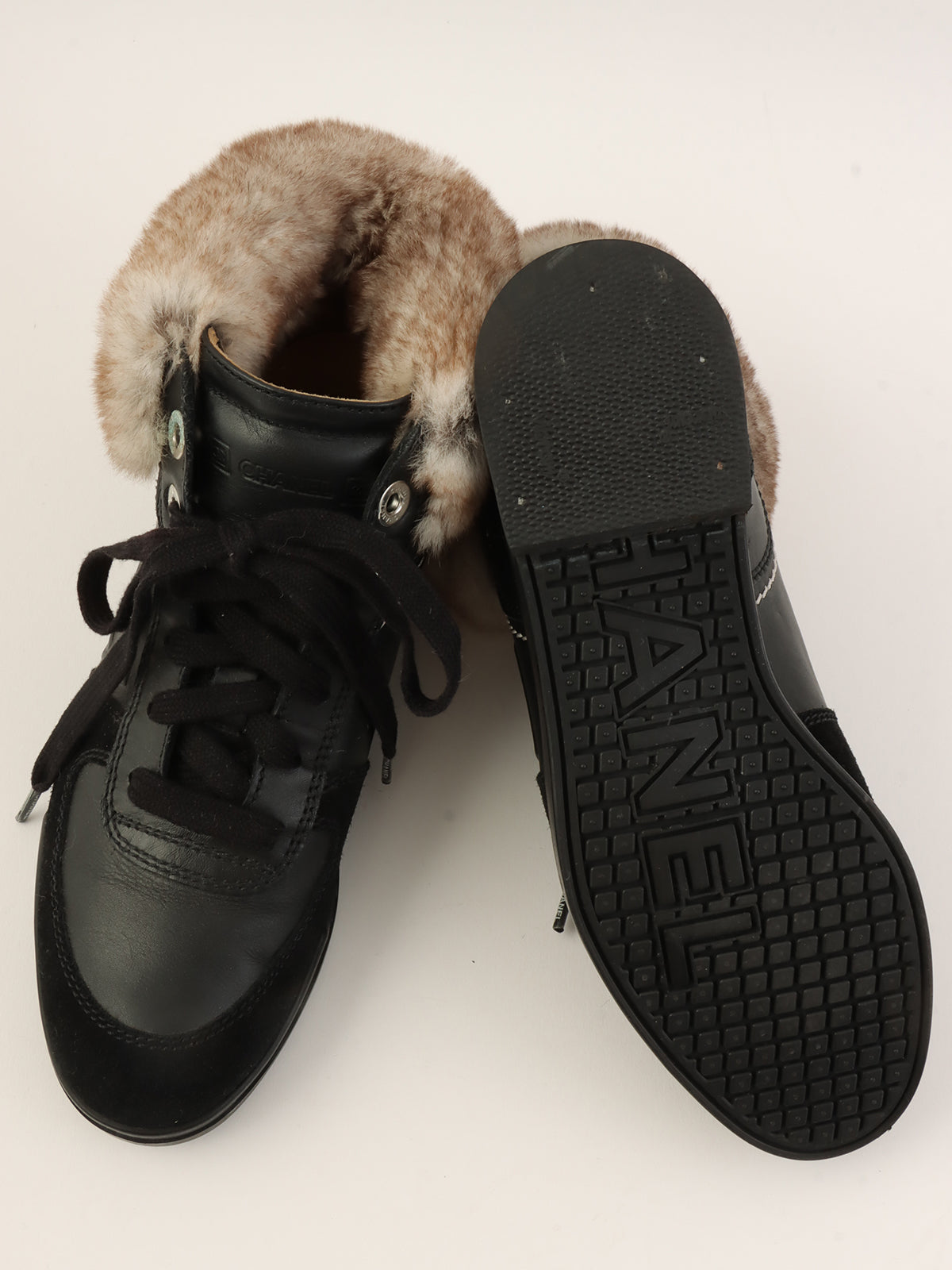 ラパンファーCCマークハイカットスニーカー ブラック／グレー