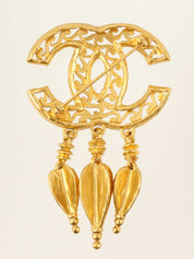 1995 Design Cutout CC Mark Swing Brooch Gold