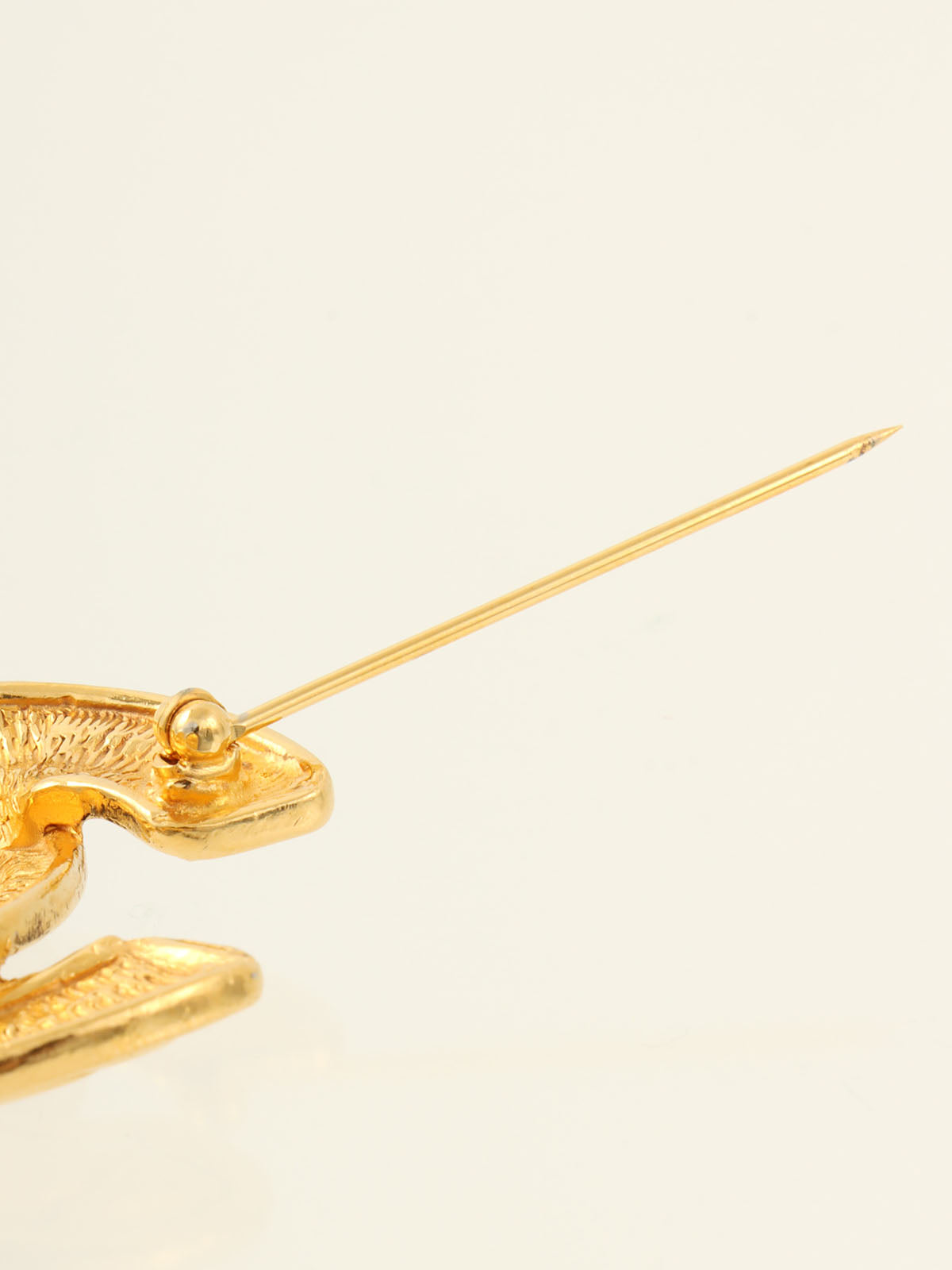 マトラッセステッチCCマークブローチ ゴールド