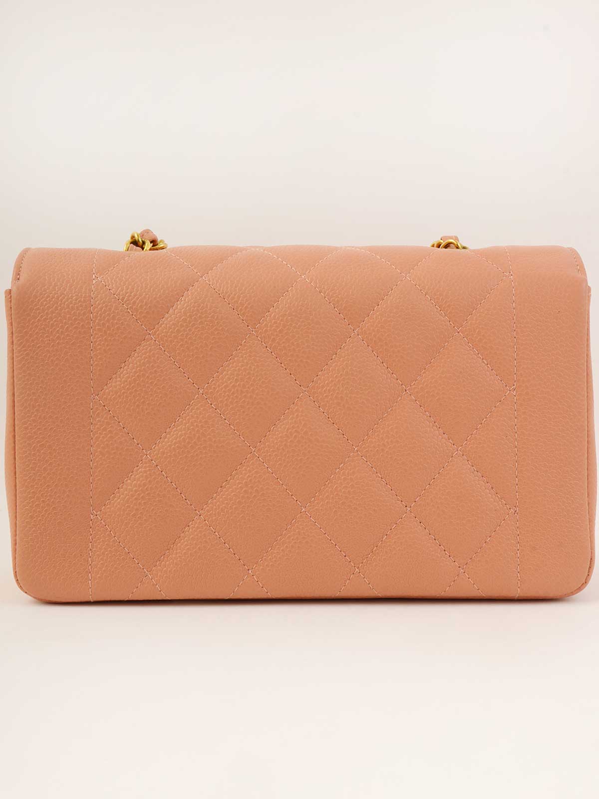 1995年頃製 キャビアスキンダイアナフラップチェーンバッグ22cm ピンク