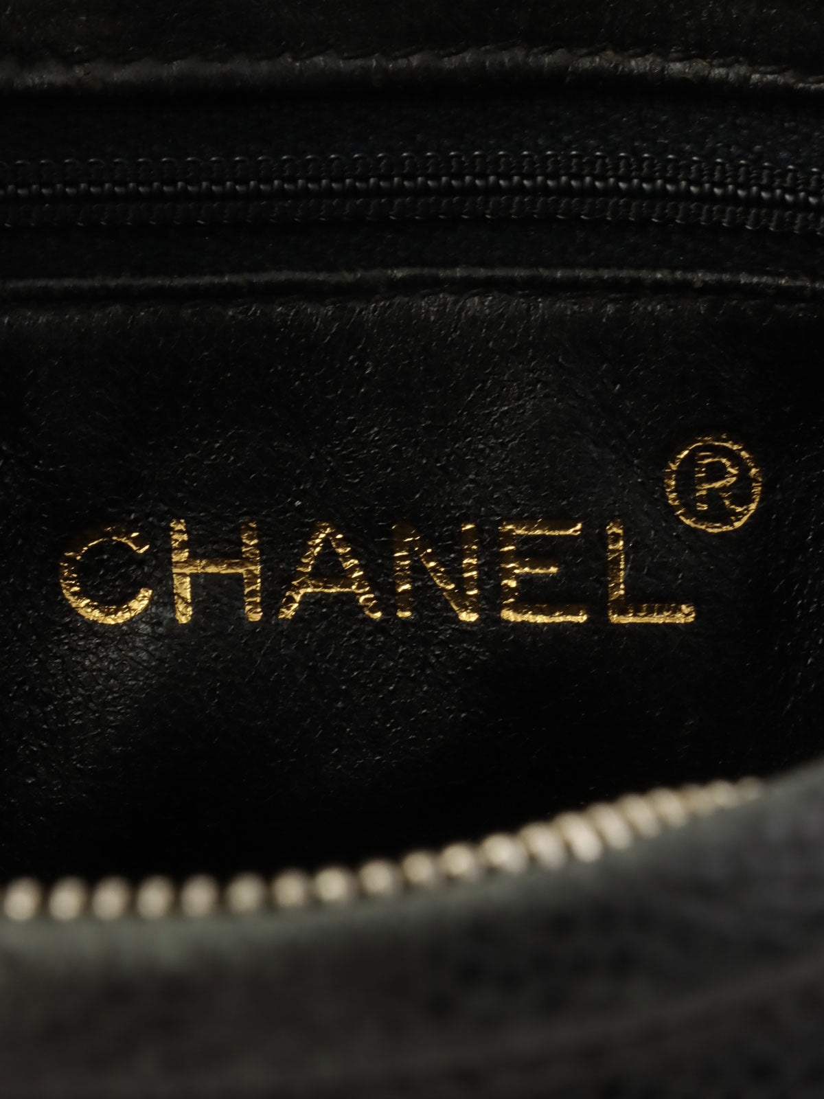 1995 Caviar Skin CC Mark Stitch Chain Shoulder Bag Black