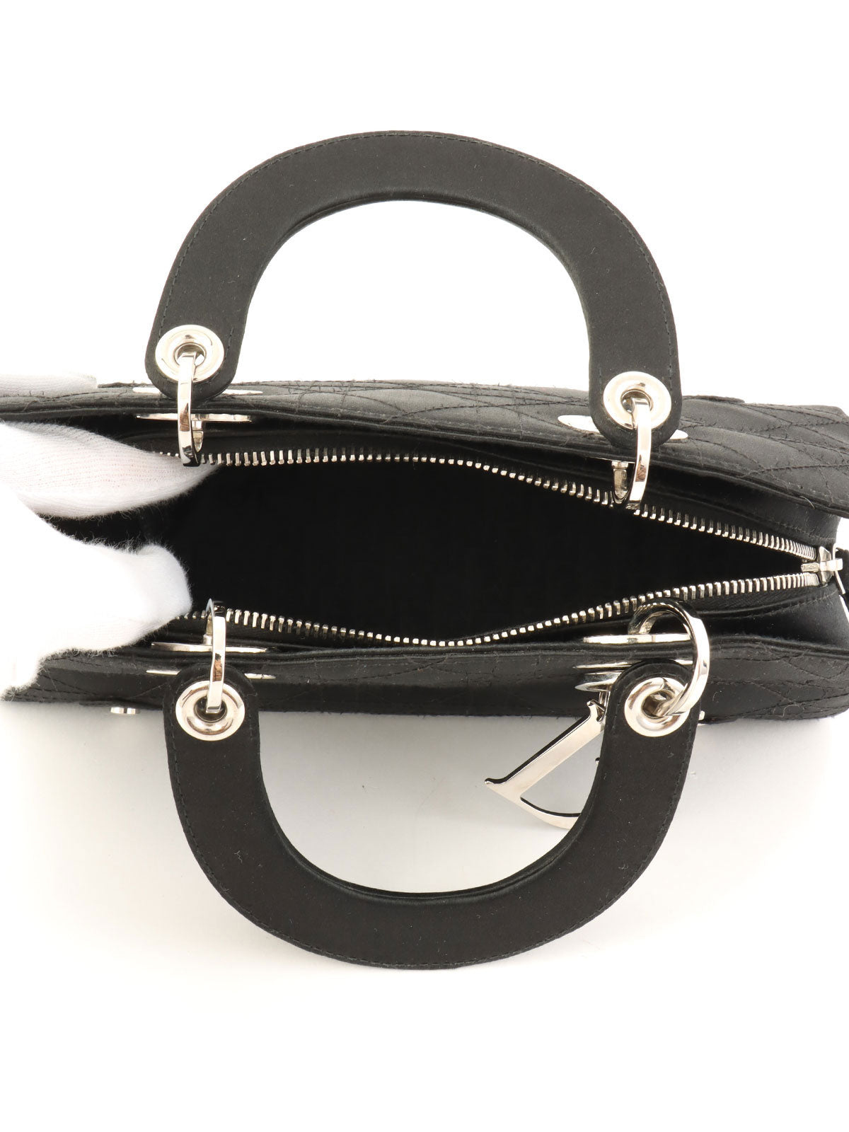 サテンレディディオールカナージュステッチハンドバッグ ブラック