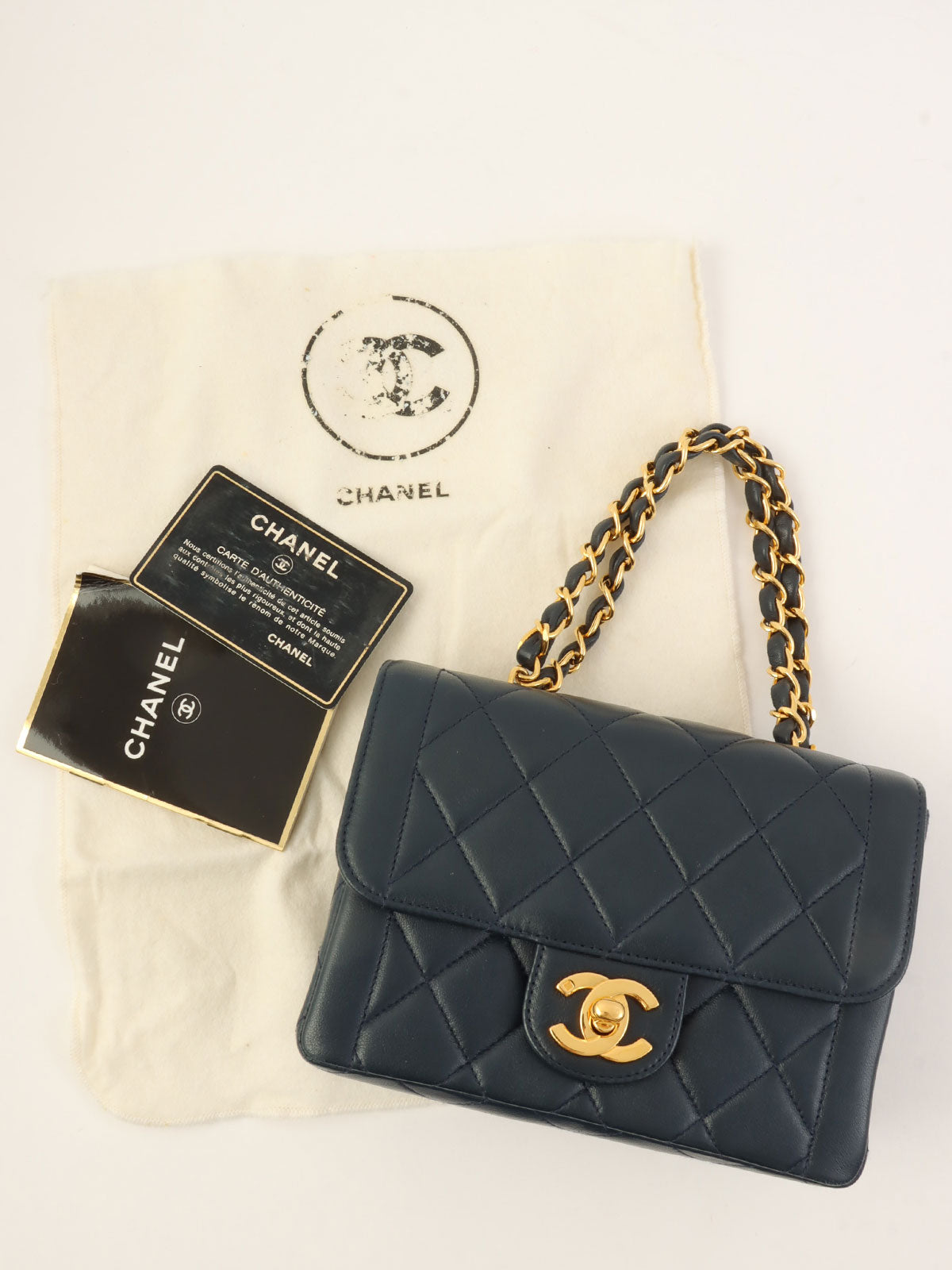 1995年頃製 クラシックフラップチェーンバッグミニ ネイビー