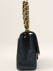 1995年頃製 クラシックフラップチェーンバッグミニ ネイビー