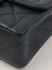 1995年頃製 クラシックフラップチェーンバッグミニ ネイビー