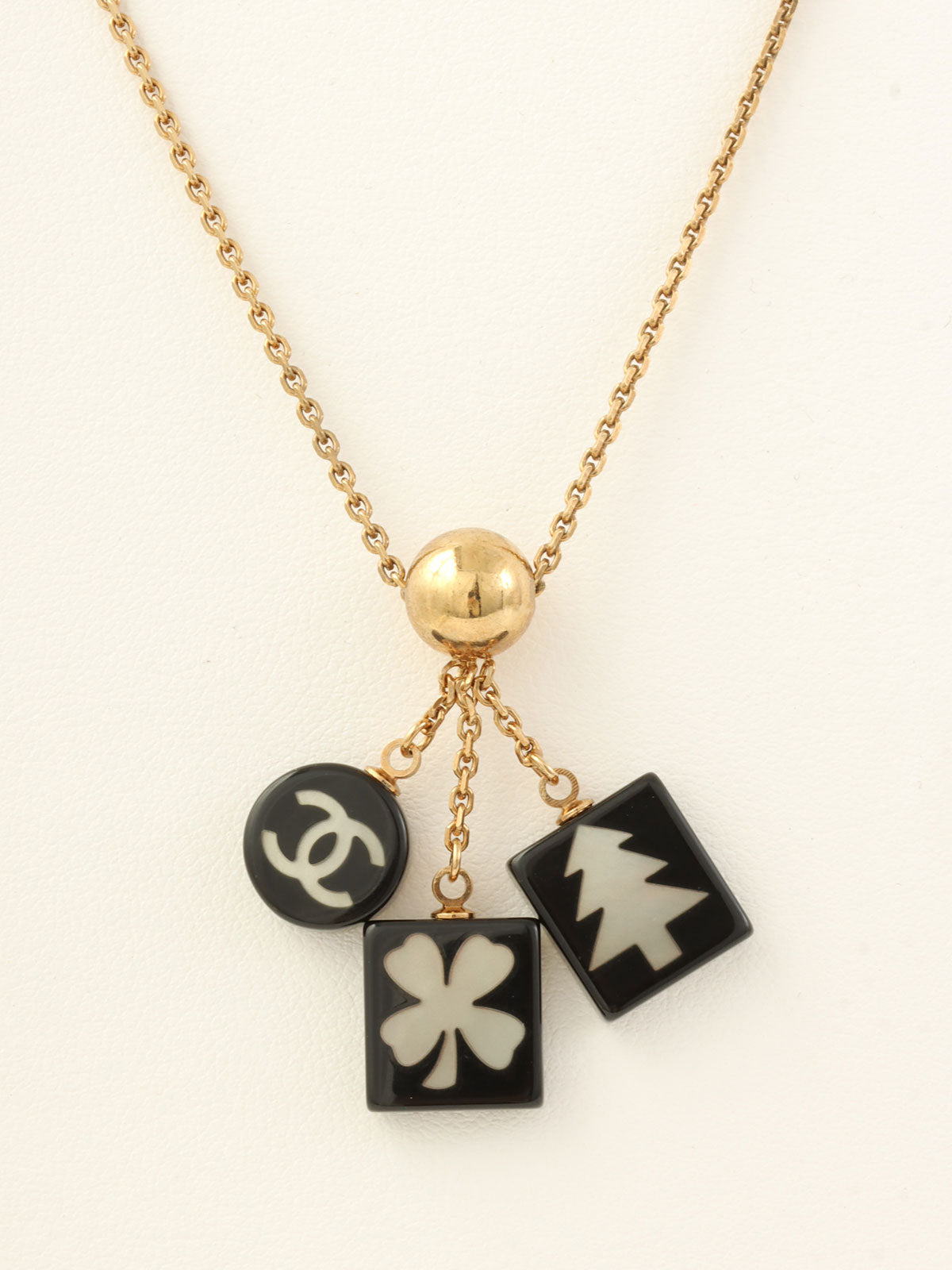 2003年製 マルチモチーフCCマークネックレス ゴールド/ブラック