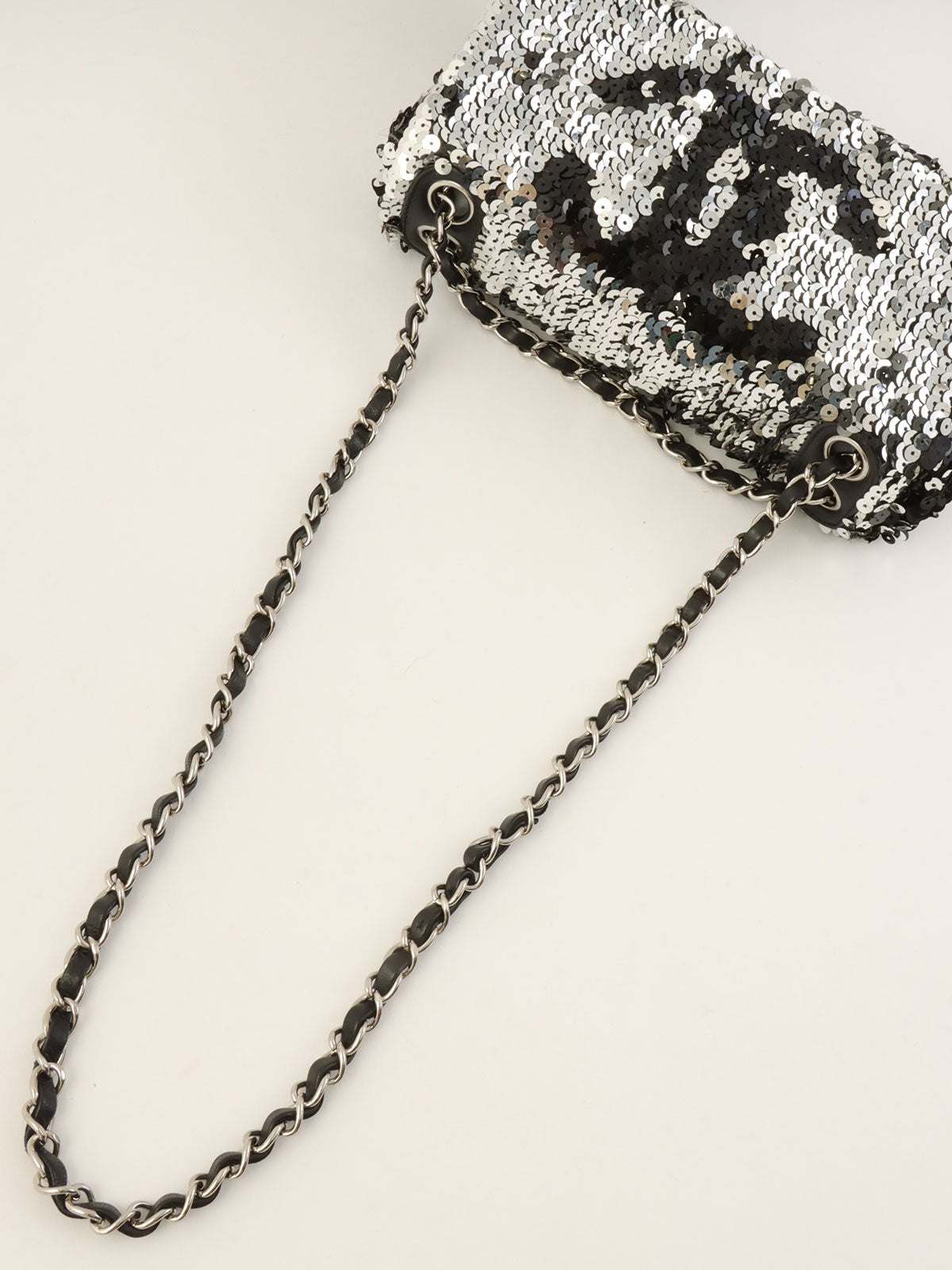 2008 Sequin Chain Shoulder Bag Black/Silver