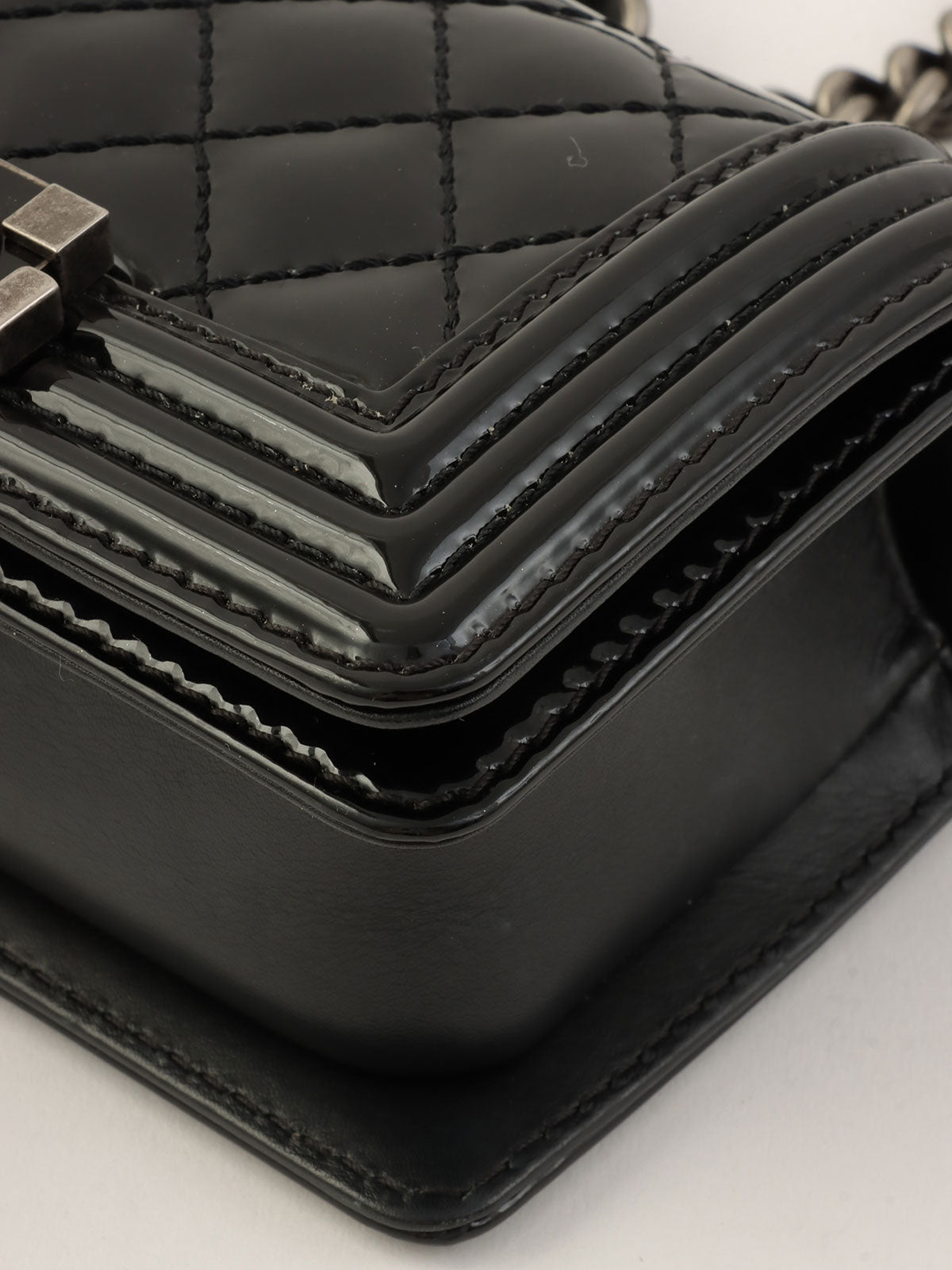 2013年頃製 ボーイシャネルチェーンバッグミニ ブラック