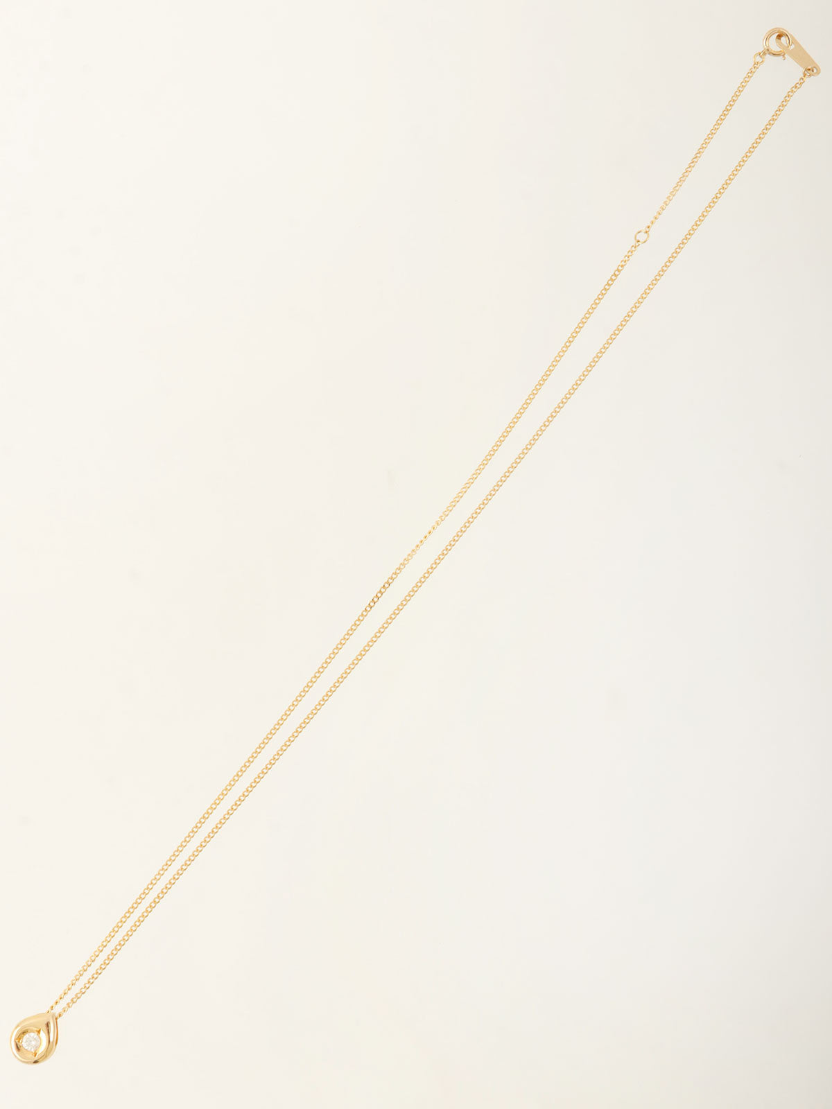 18K Gold Diamond Teardrop Necklace