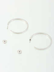 18Kダイヤモンドクラシックフープピアス　シルバー