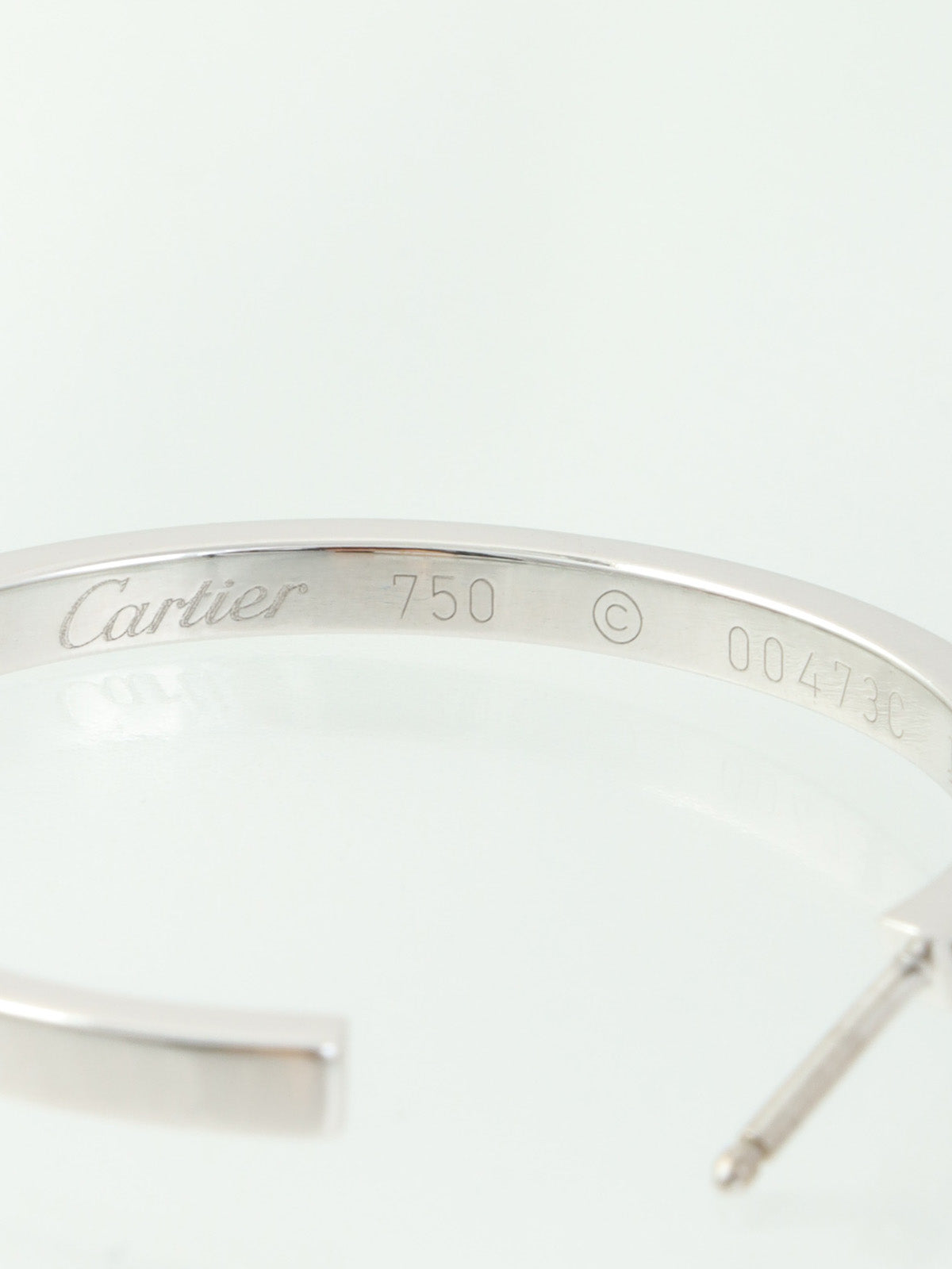 18Kダイヤモンドクラシックフープピアス　シルバー