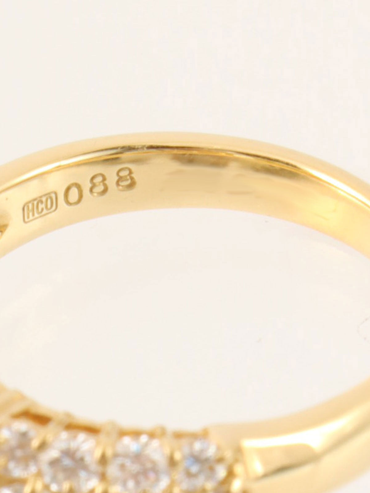 18K Gold Diamond Ring