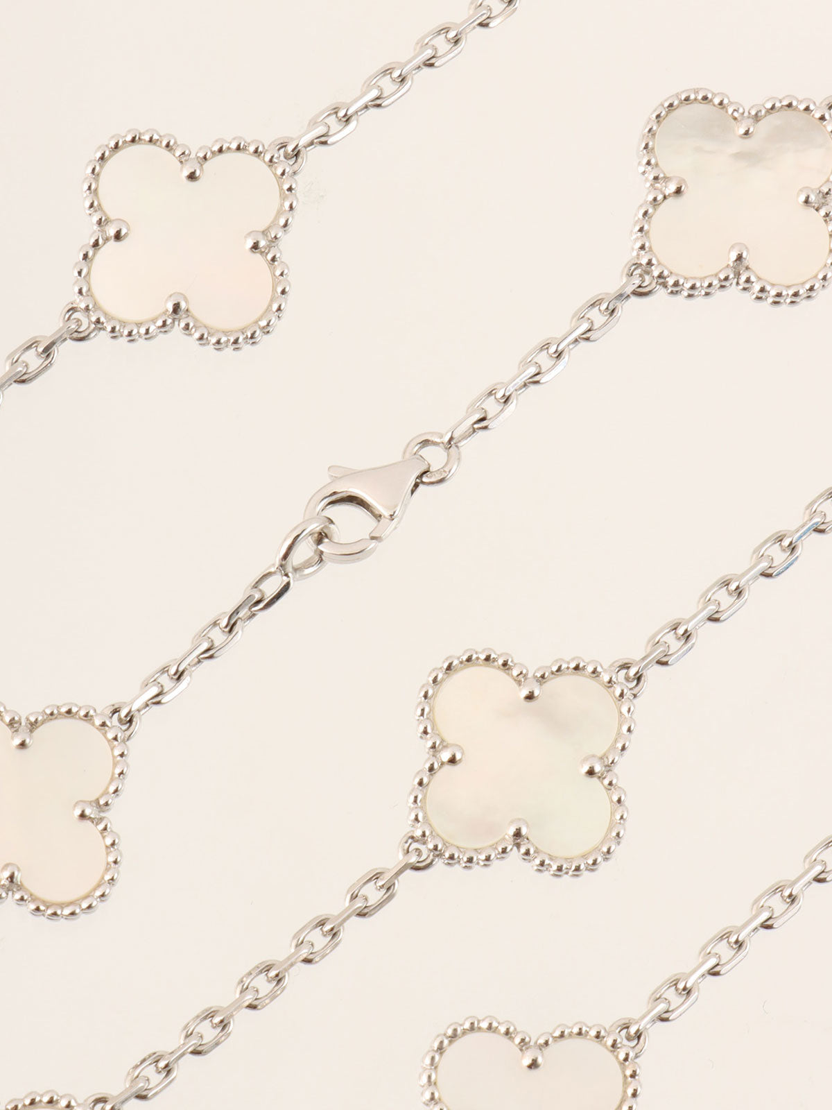 18K Vintage Alhambra 20 Motif Necklace in White/Silver