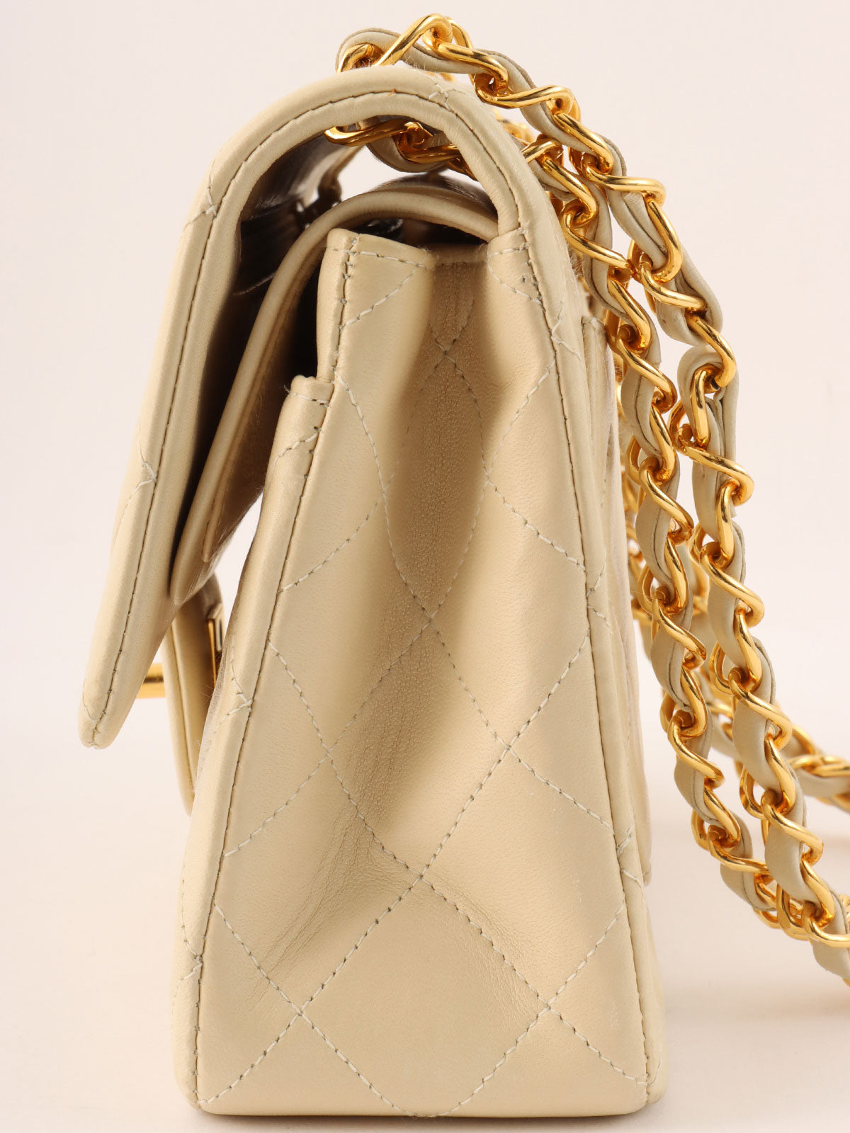 1997 Classic Flap Chain Bag, 23cm, Ivory