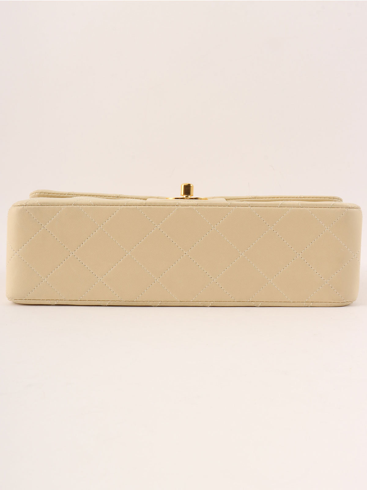 1997 Classic Flap Chain Bag, 23cm, Ivory