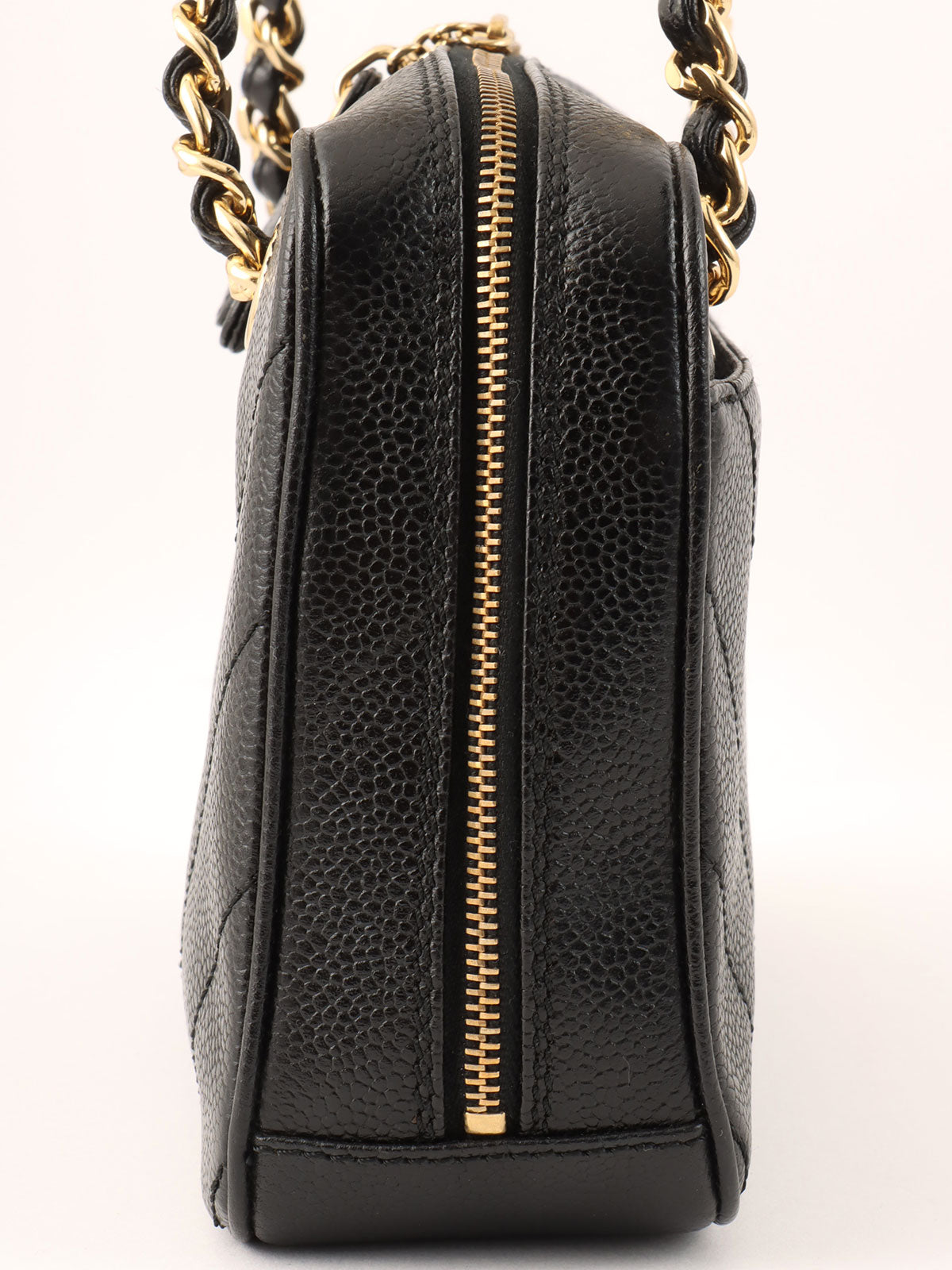 2000 Caviar Skin V-Stitch CC Mark Handbag Black