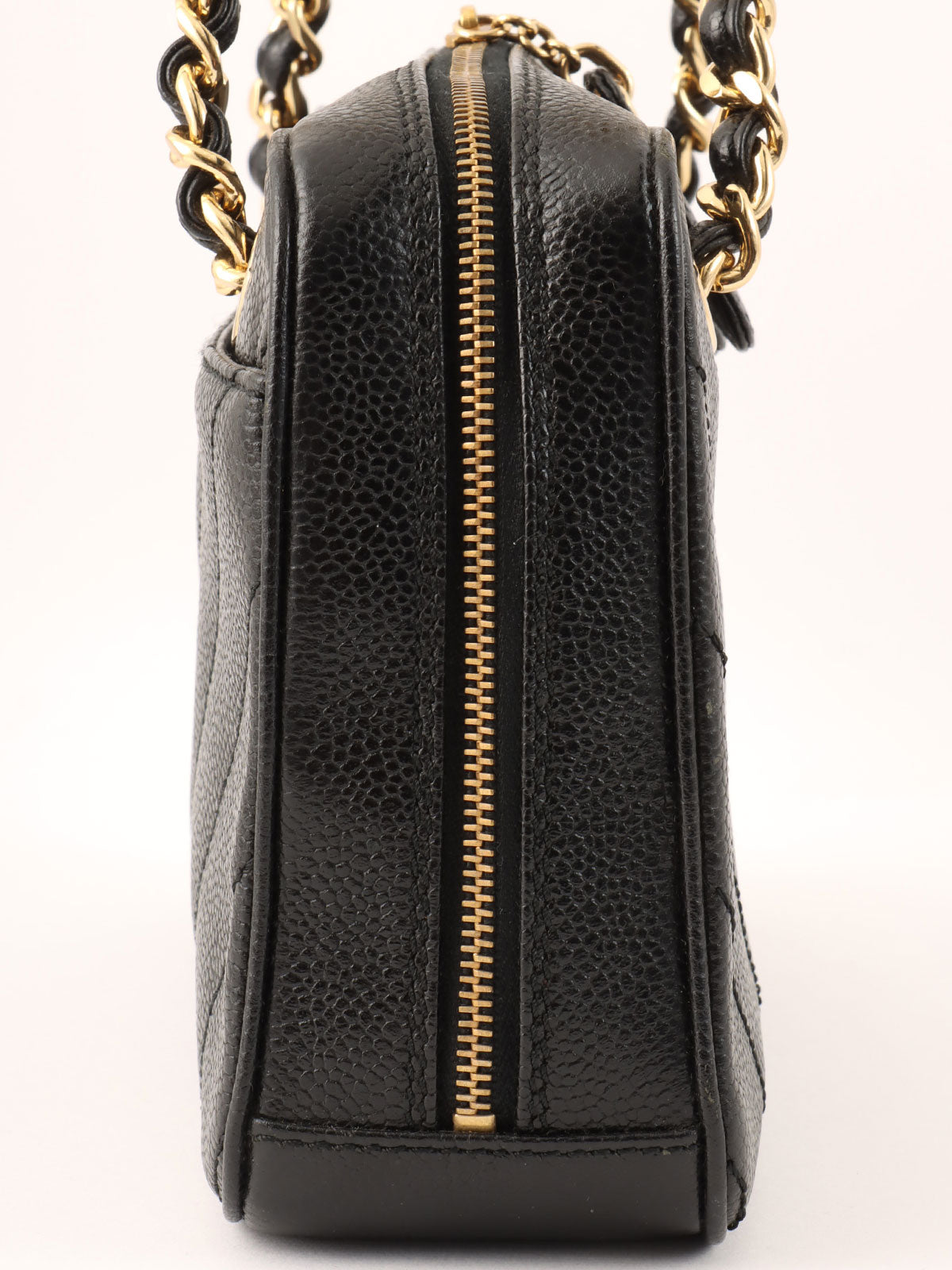 2000 Caviar Skin V-Stitch CC Mark Handbag Black